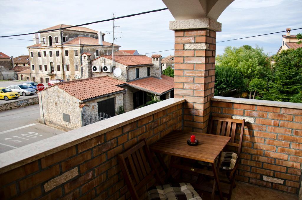 Apartment Percic Tar-Vabriga Exterior photo