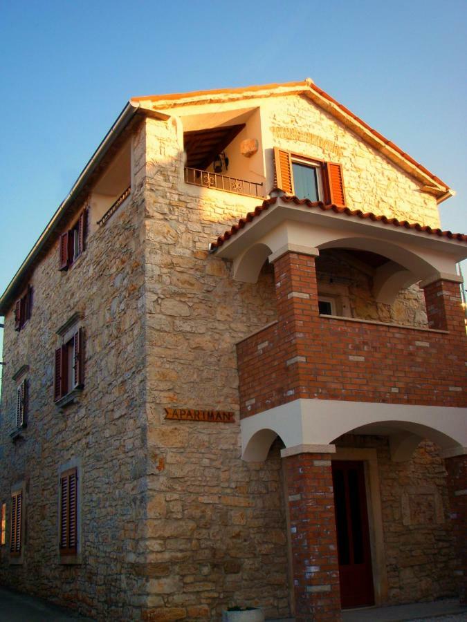 Apartment Percic Tar-Vabriga Exterior photo